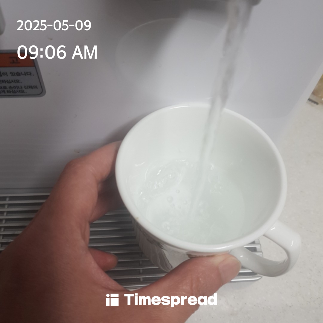 아침에 가볍게 한 잔