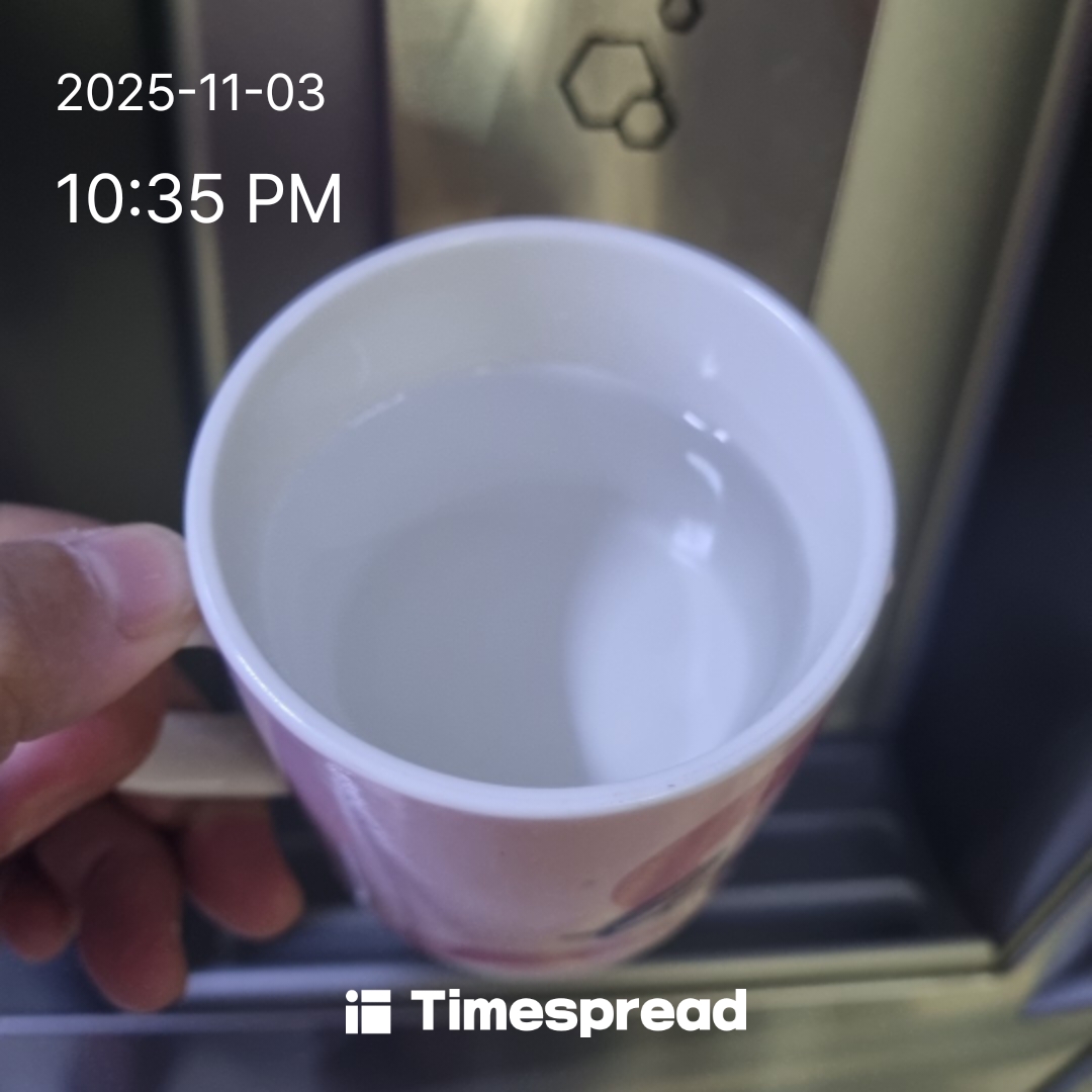 물 한 잔 마시기