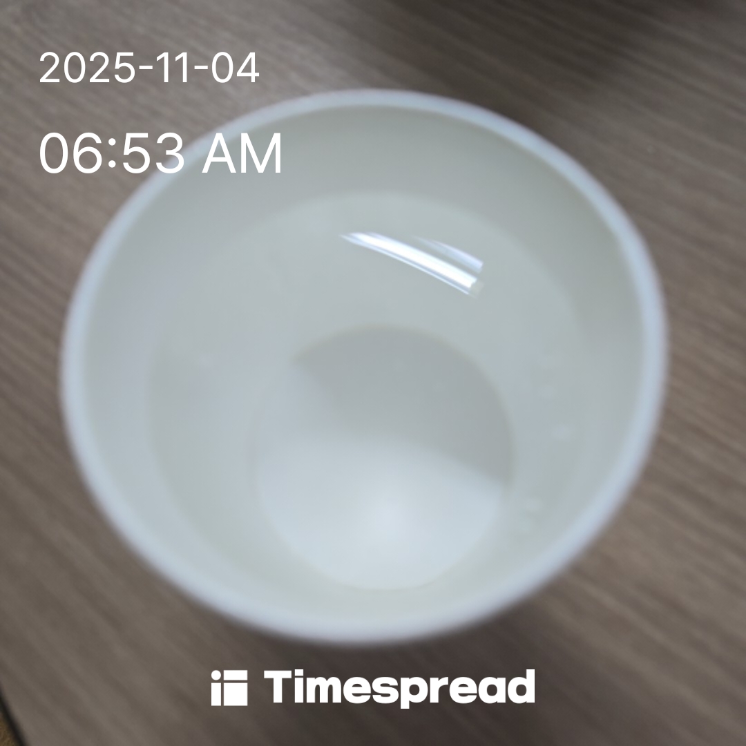 하루에 한번 물 한잔 마시기